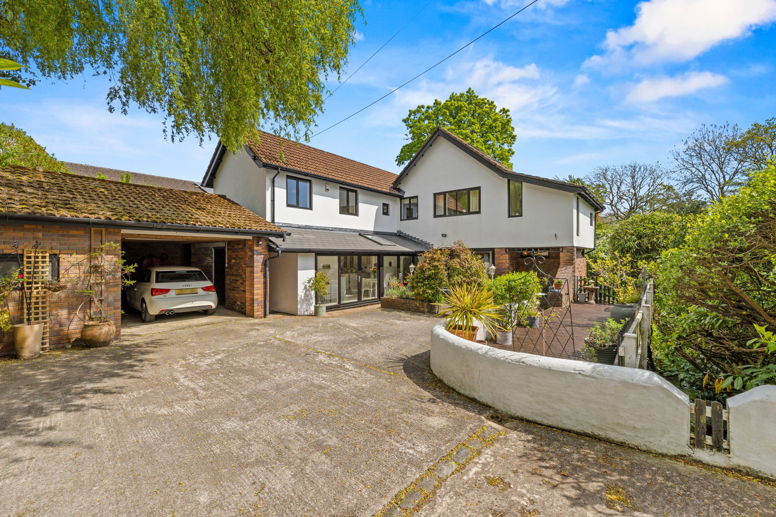 Detached House in Swansea