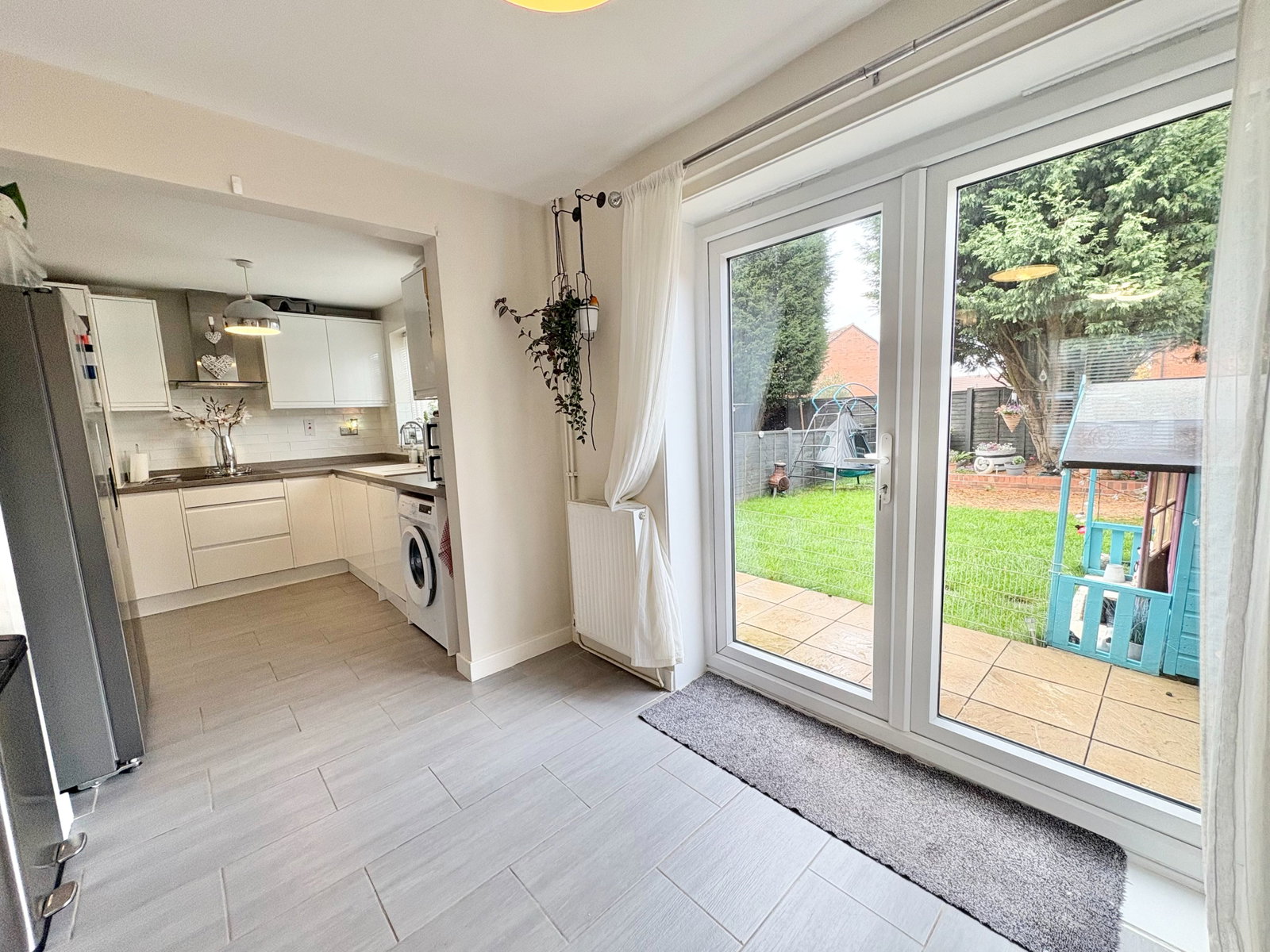 Semi Detached House in Atherstone