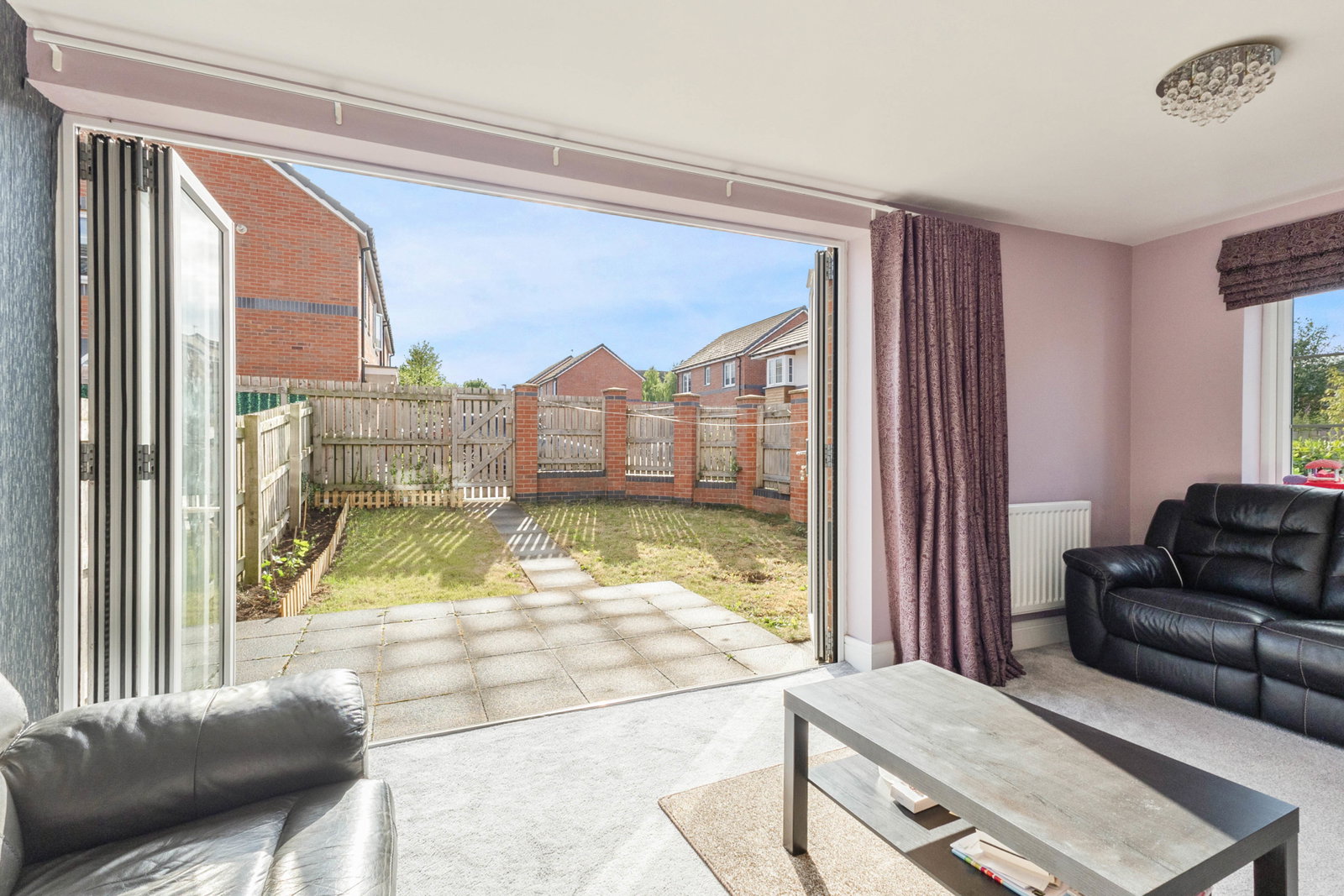 Semi Detached House in Wakefield