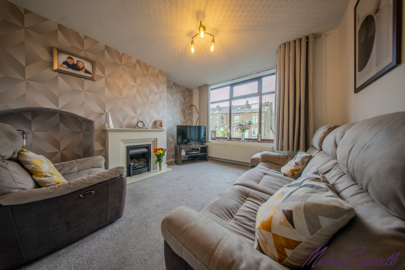 Semi Detached House in Bradford