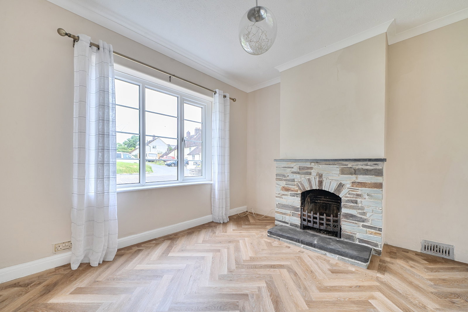 Semi Detached House in Callington
