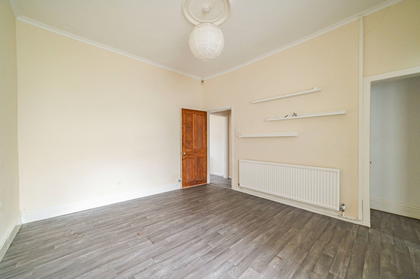 Terraced House for sale in Heywood, Rochdale Road East, Heywood, OL10 1QJ