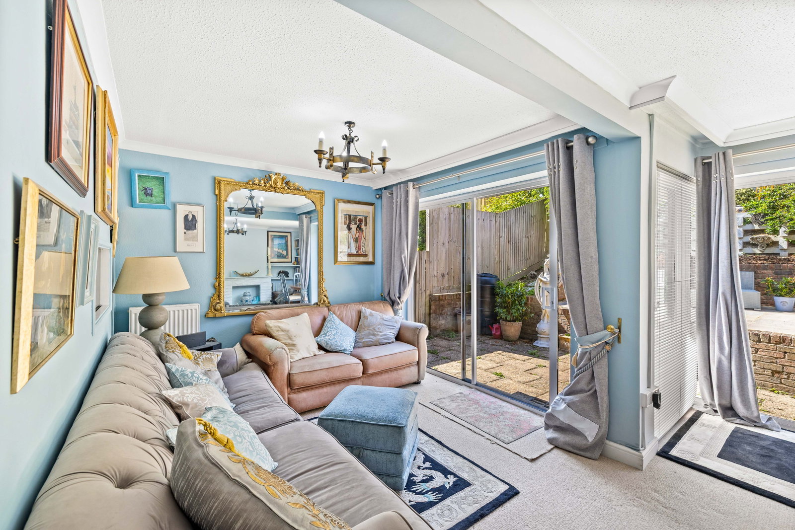 Detached House in East Grinstead