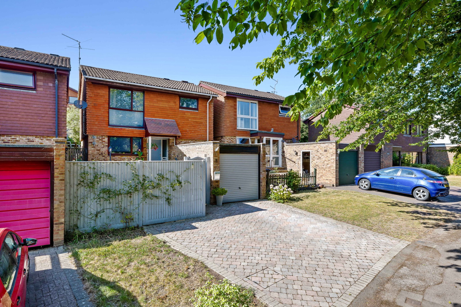 Detached House in East Grinstead