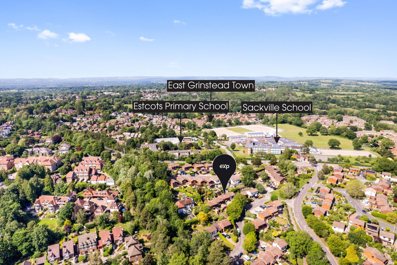 Detached House in East Grinstead