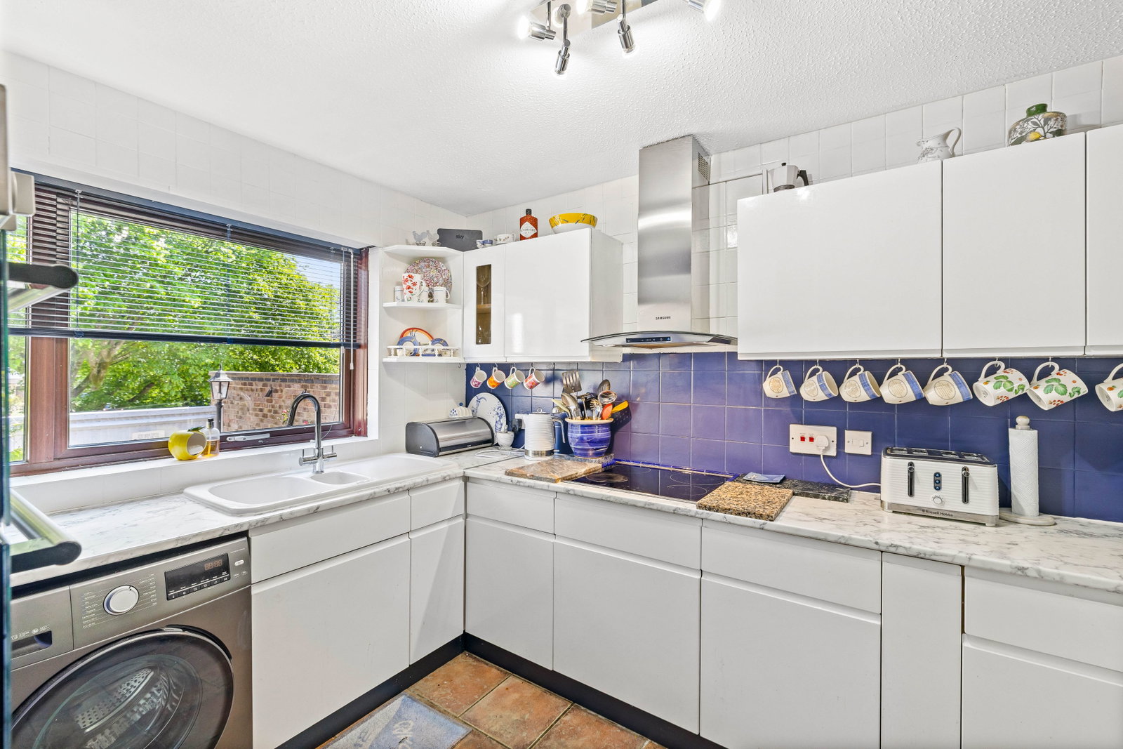 Detached House in East Grinstead