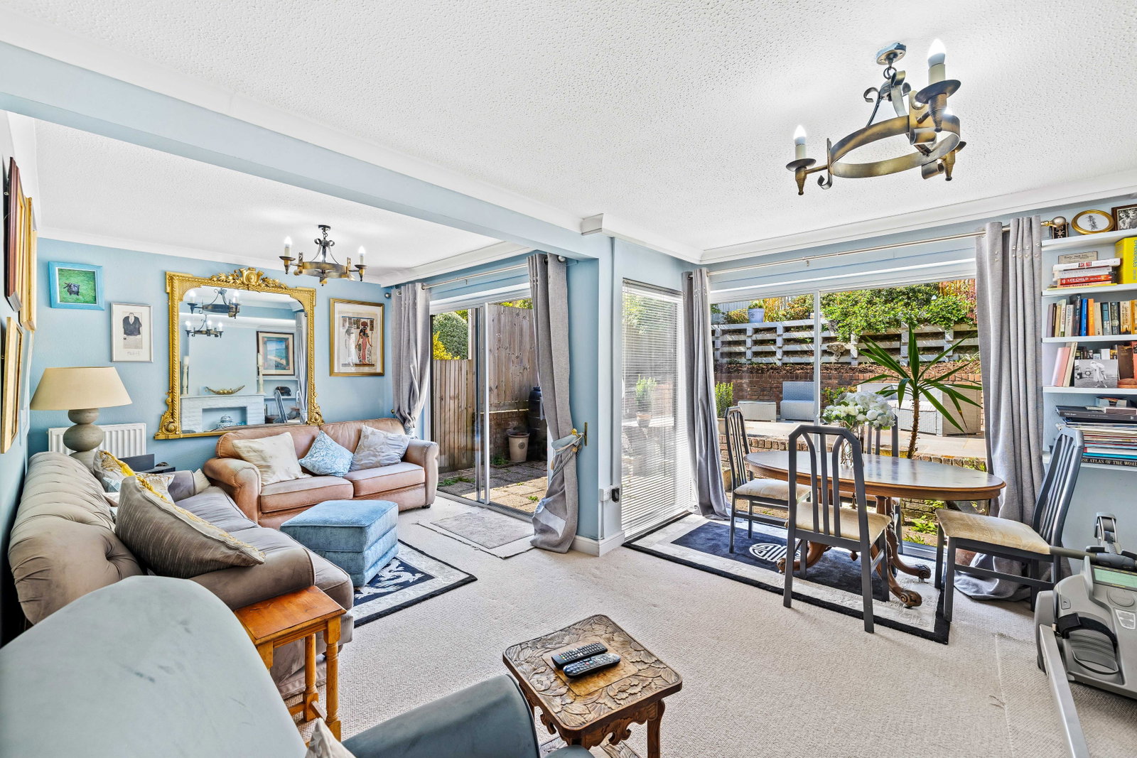 Detached House in East Grinstead