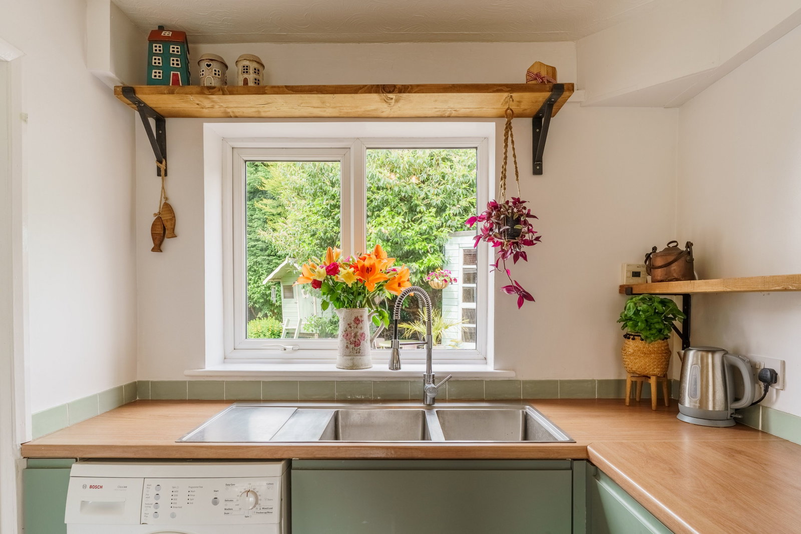 Detached House in Howden
