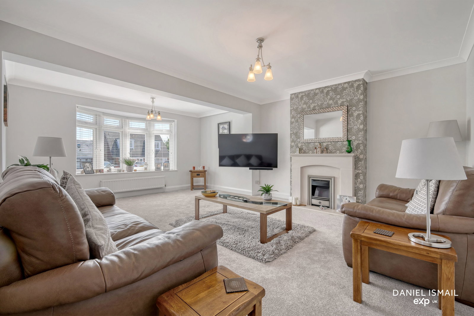 Detached House in Basildon