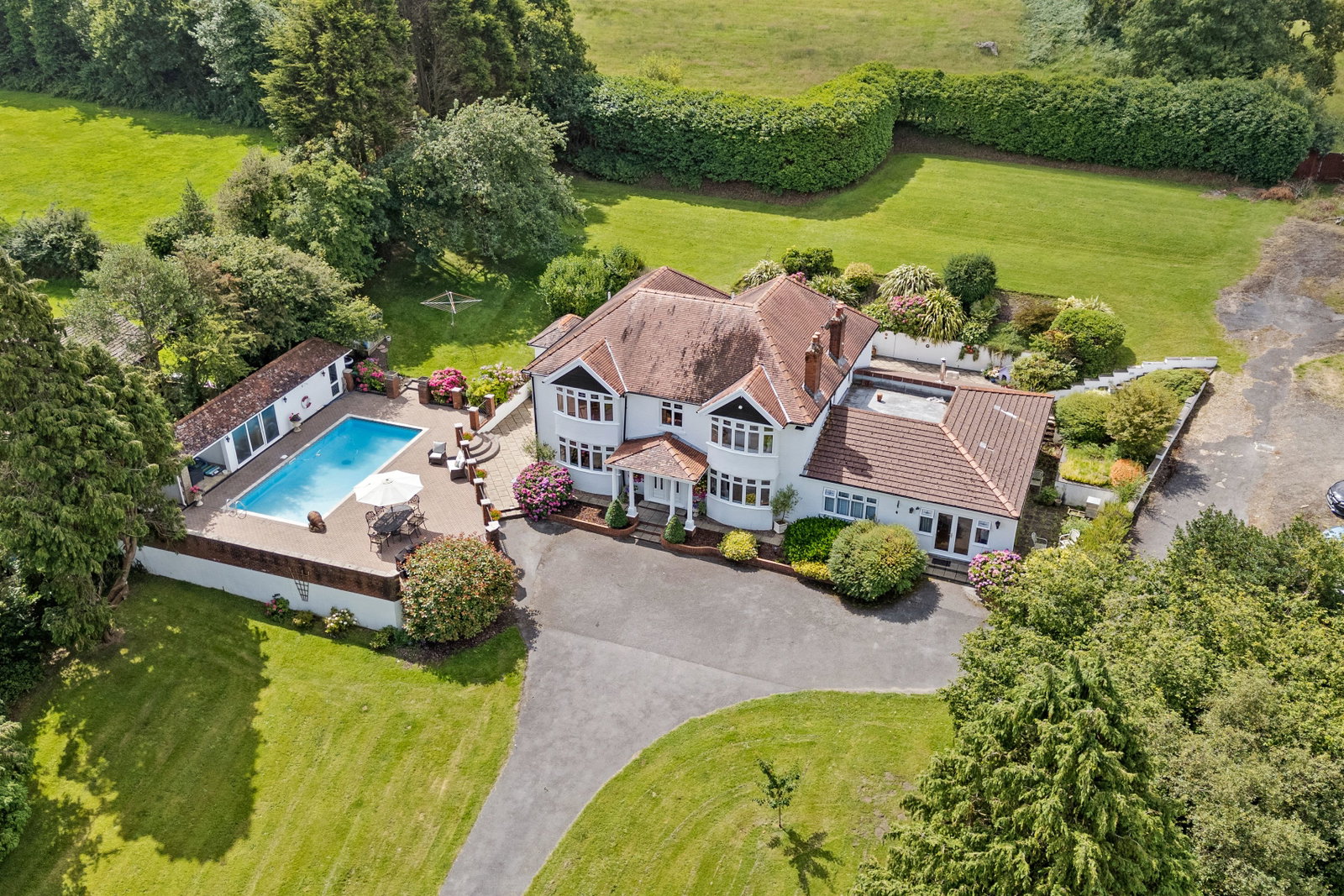 Detached House in Swansea