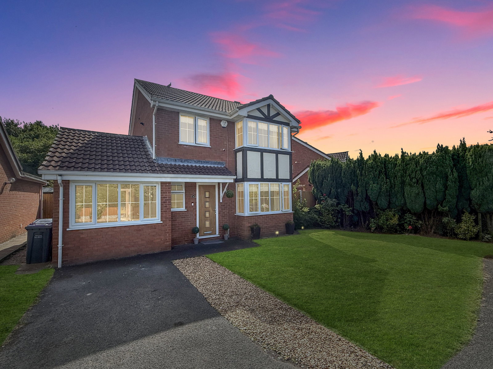 Detached House in Telford