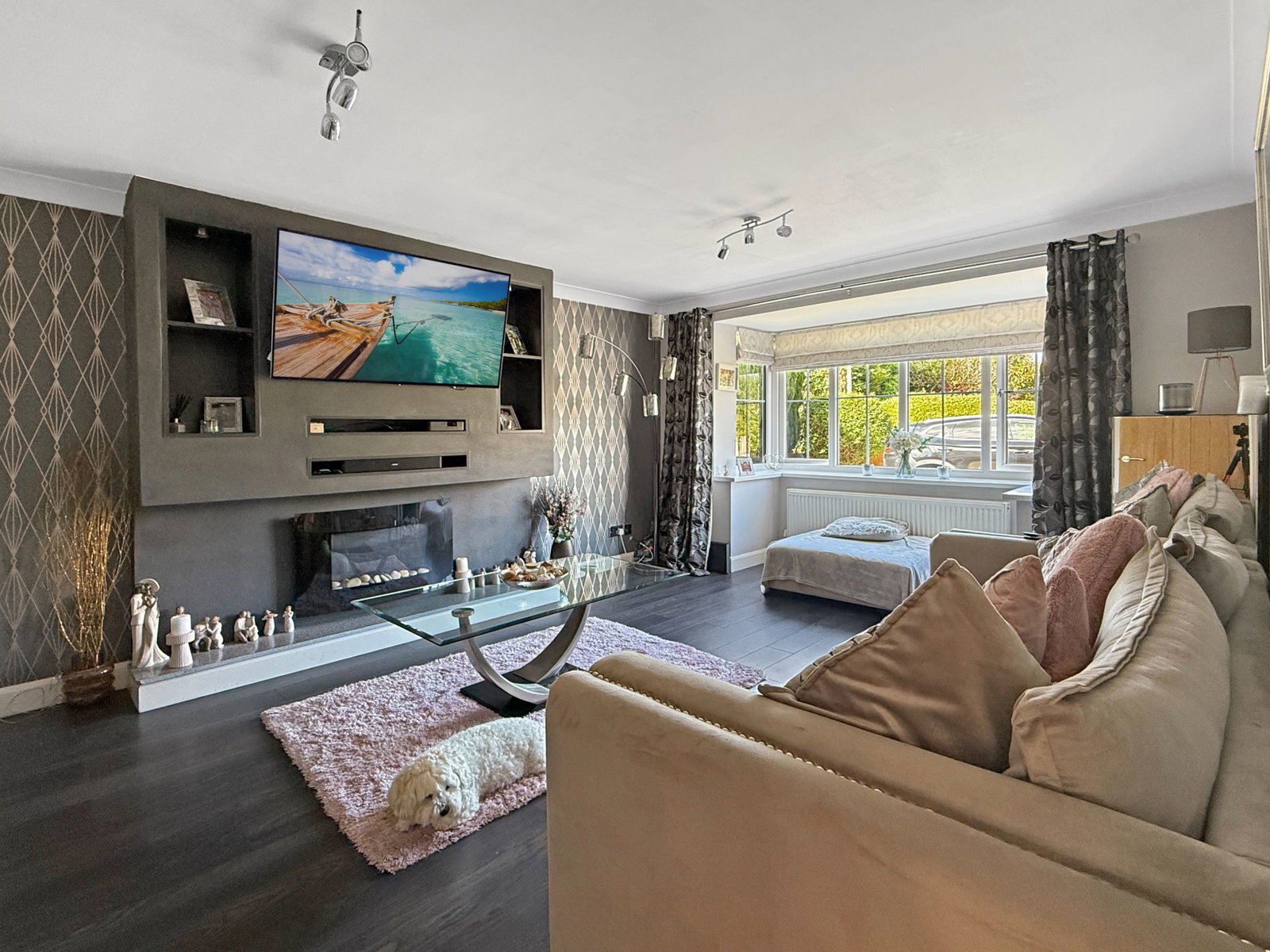 Detached House in Telford