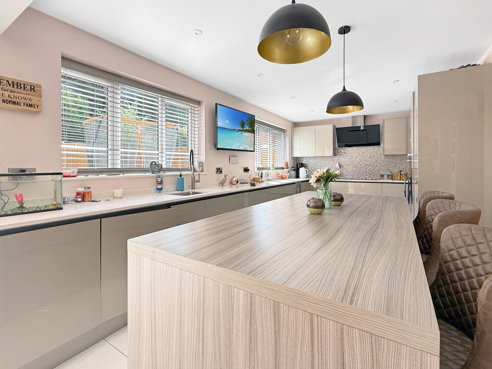 Detached House in Telford