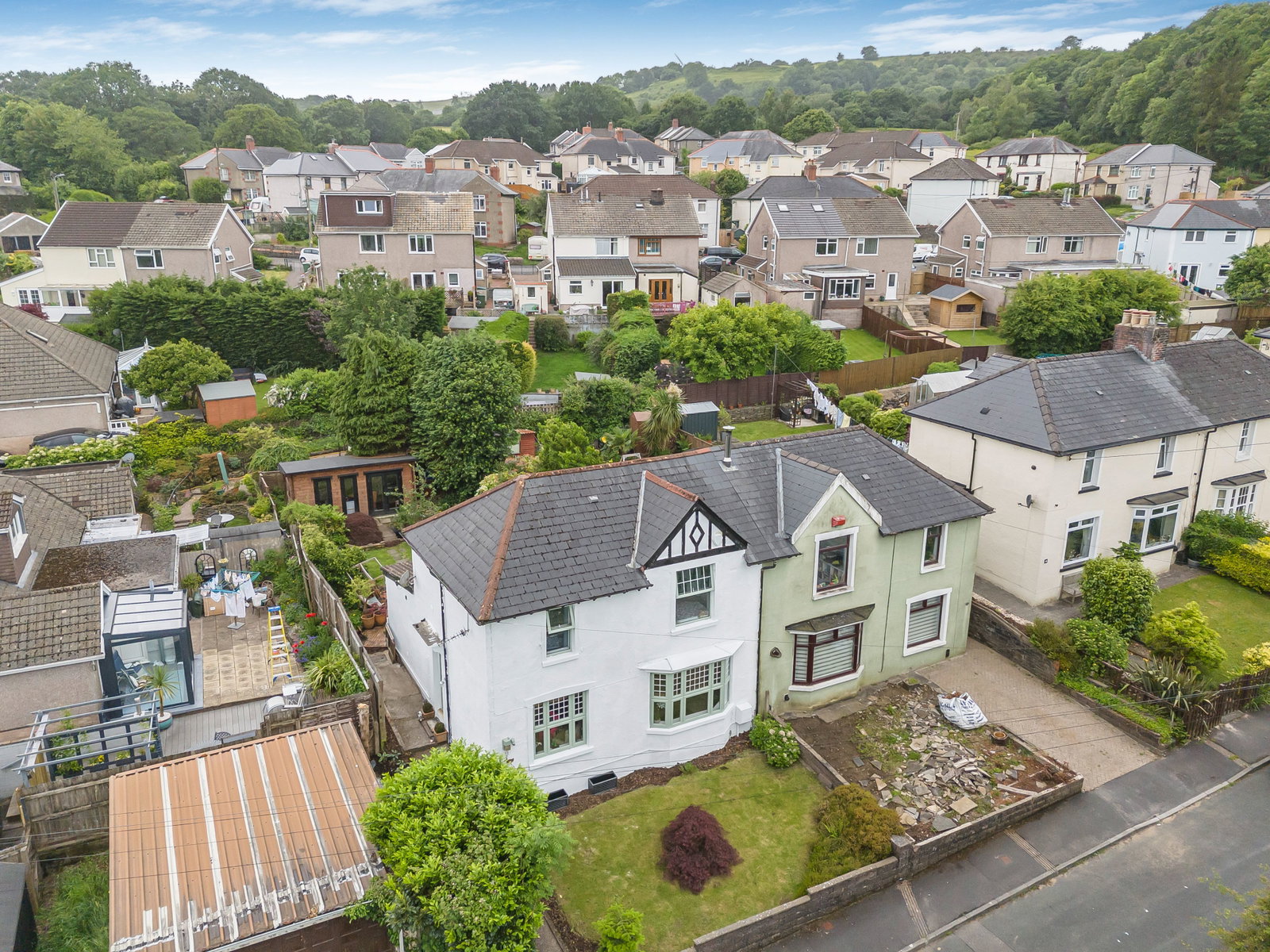 Semi Detached House in Hengoed