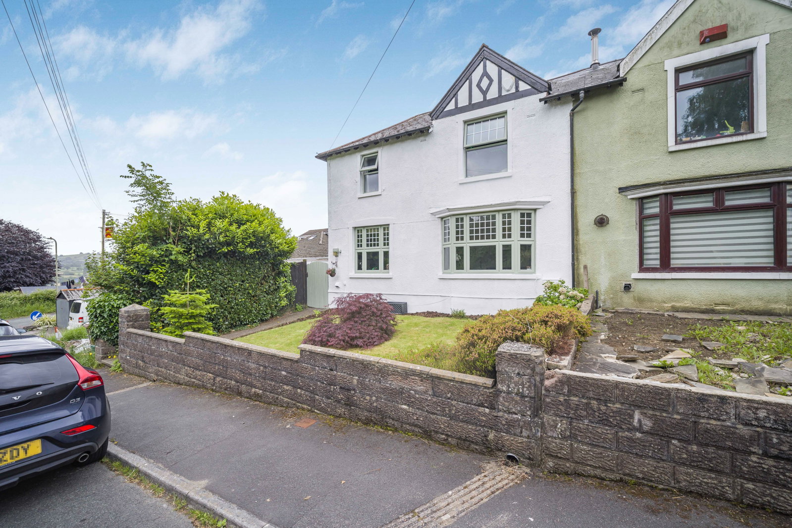 Semi Detached House in Hengoed