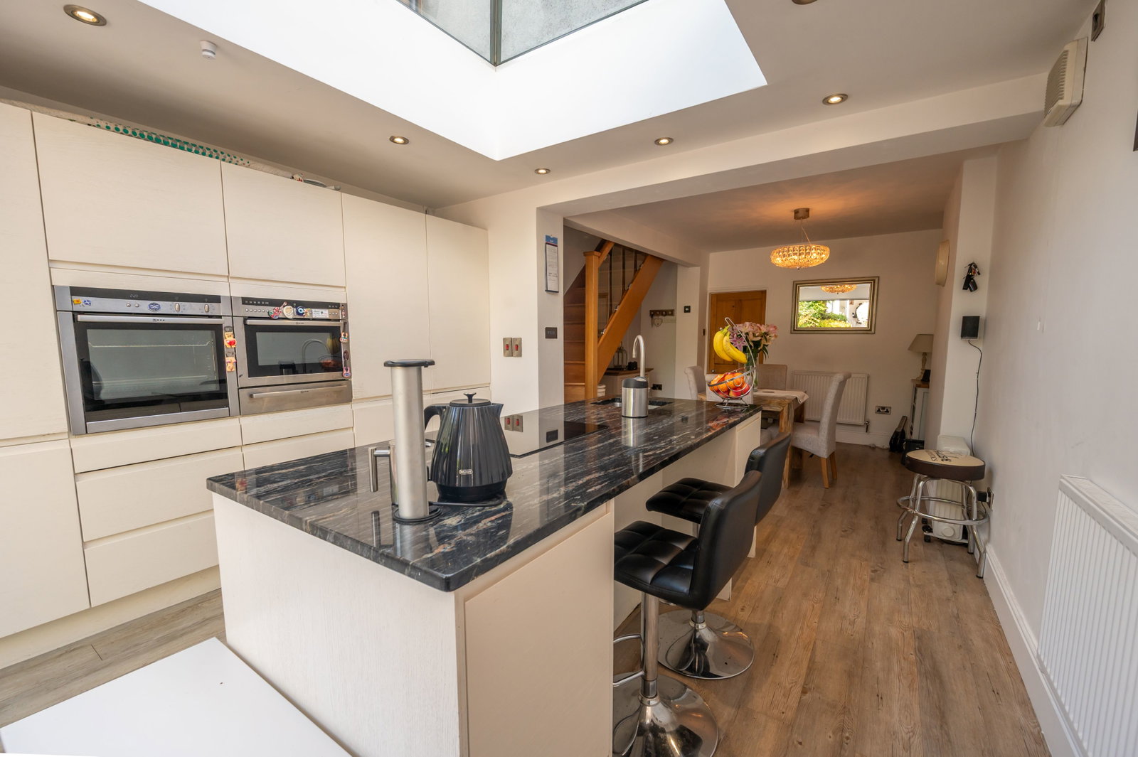 Terraced House for sale in Birmingham, Extended home with stunning open-plan kitchen & garden room – Bissell St, Quinton, Birmingham B32 1AH