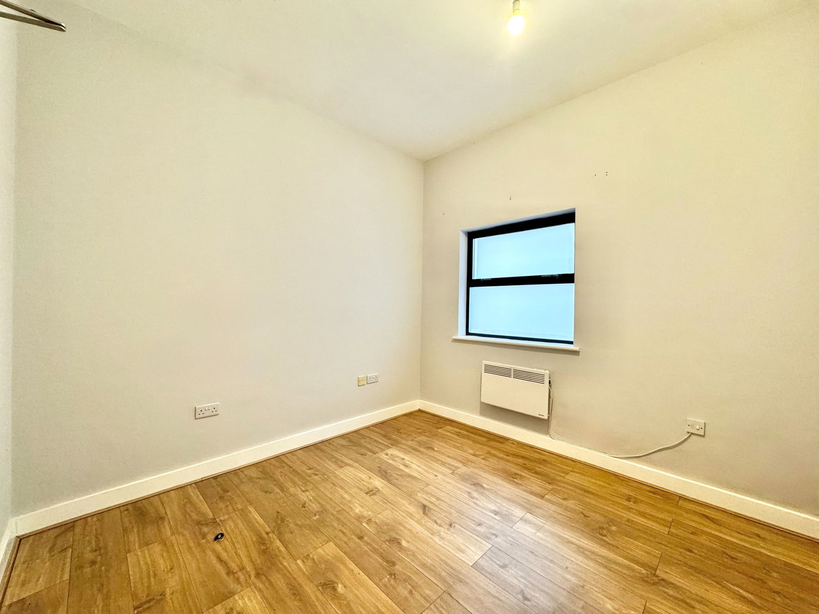 Flat in Barry