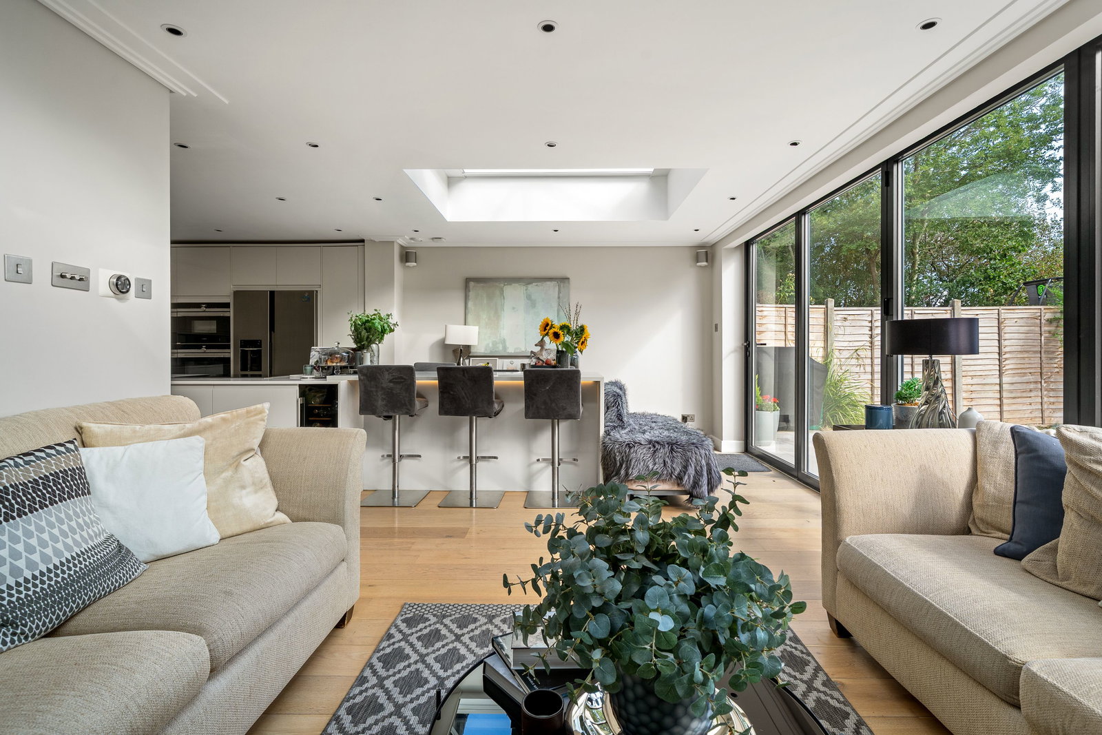 Detached House for sale in Lingfield, Lincolns Mead, Lingfield
