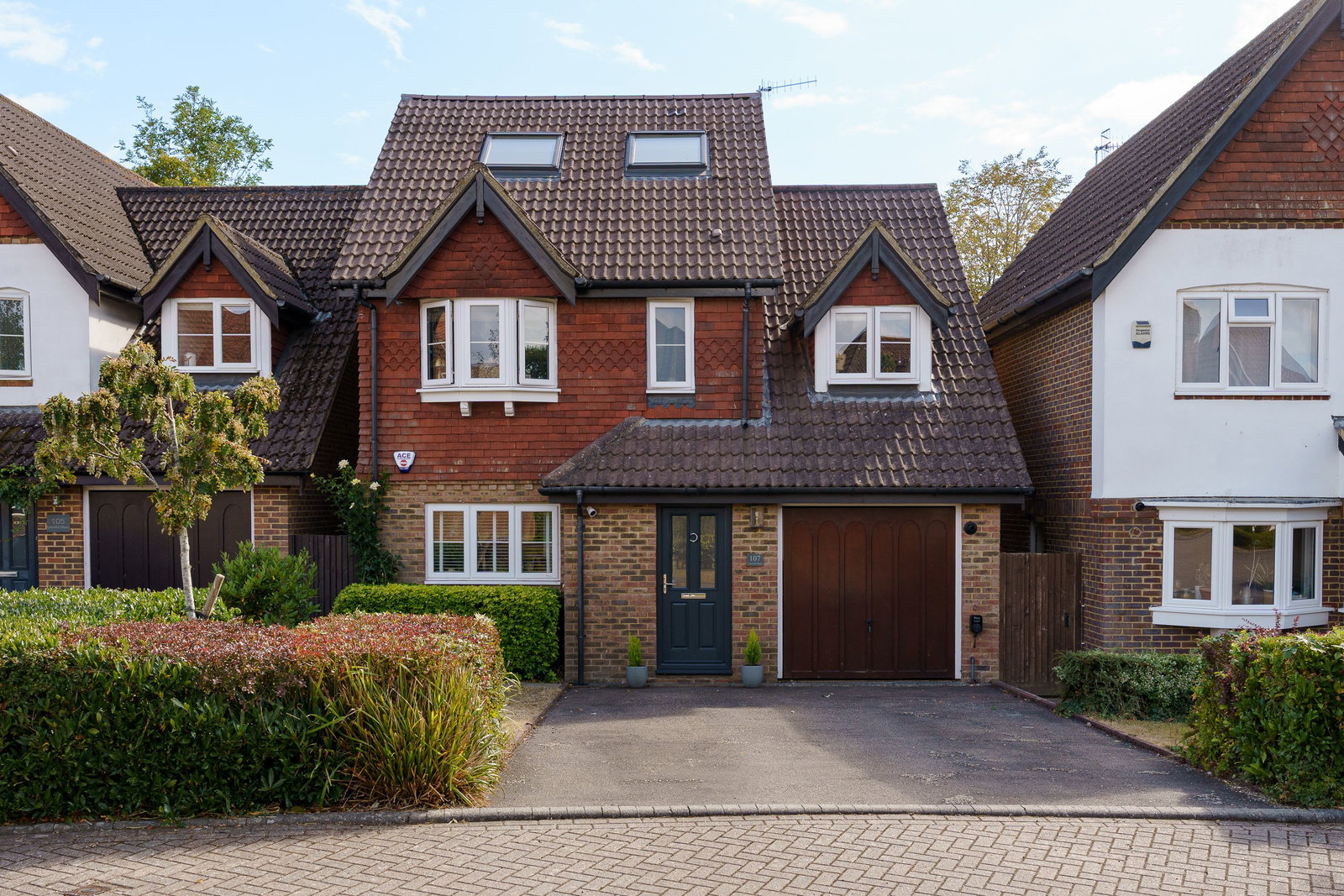 Detached House for sale in Lingfield, Lincolns Mead, Lingfield