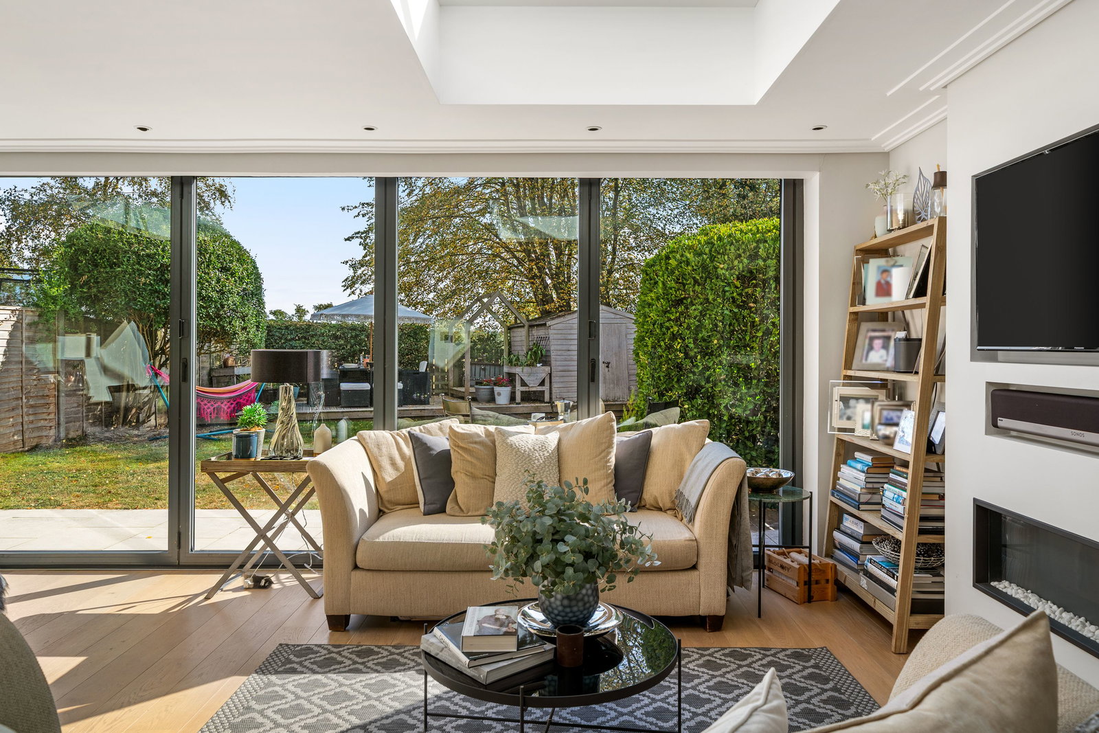Detached House for sale in Lingfield, Lincolns Mead, Lingfield