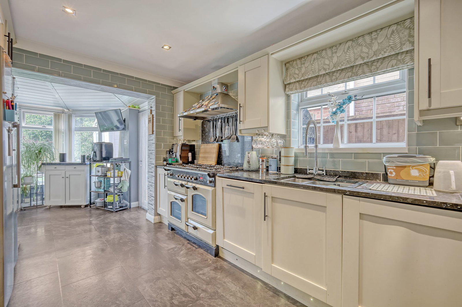 Detached House in Basildon
