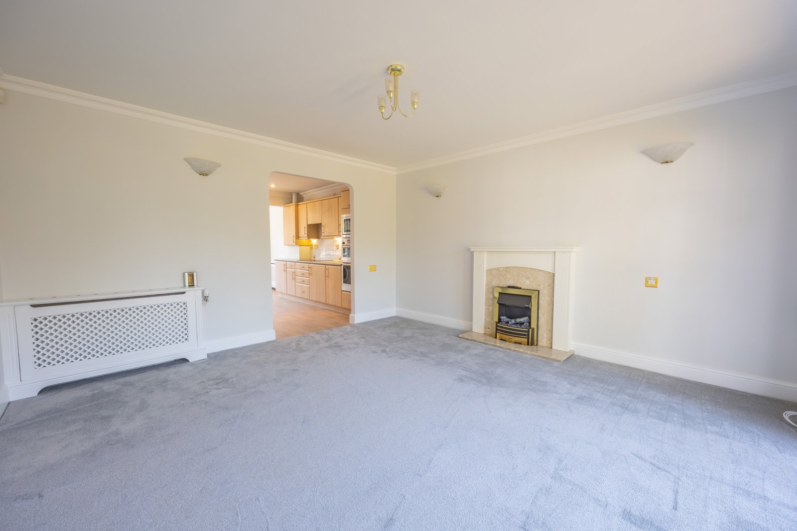 Terraced House for sale in Bath, Over 55's House, Laurel Gardens, Timsbury, Bath, BA2 0EP, 1130 m²