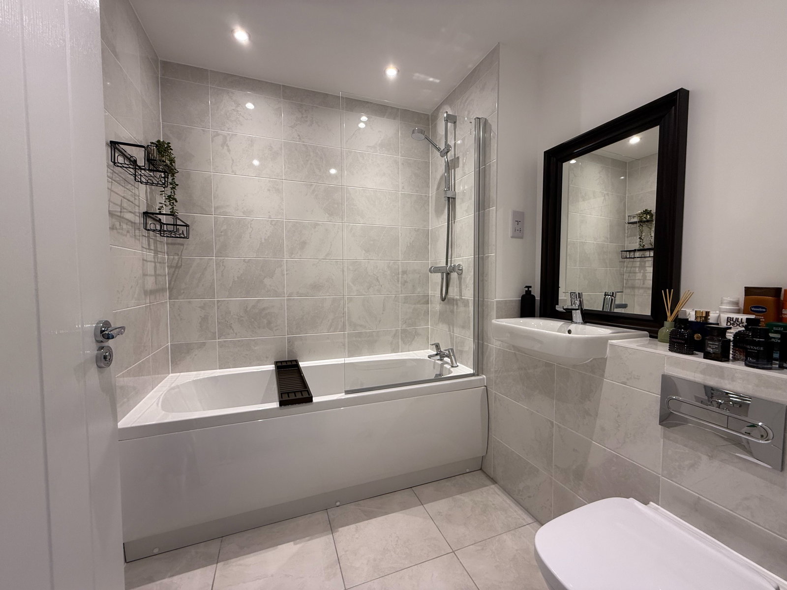 Semi Detached House in Greenhithe