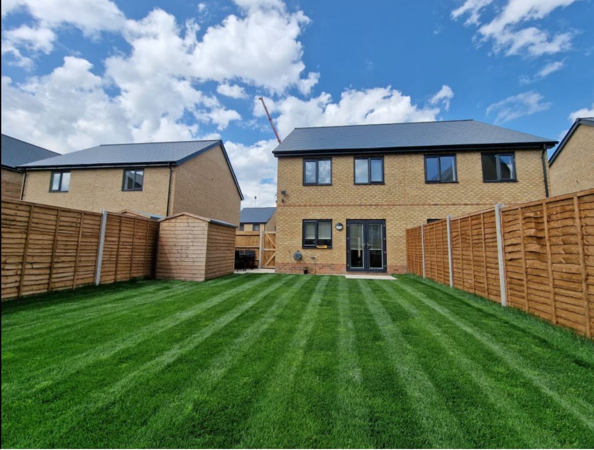 Semi Detached House in Greenhithe