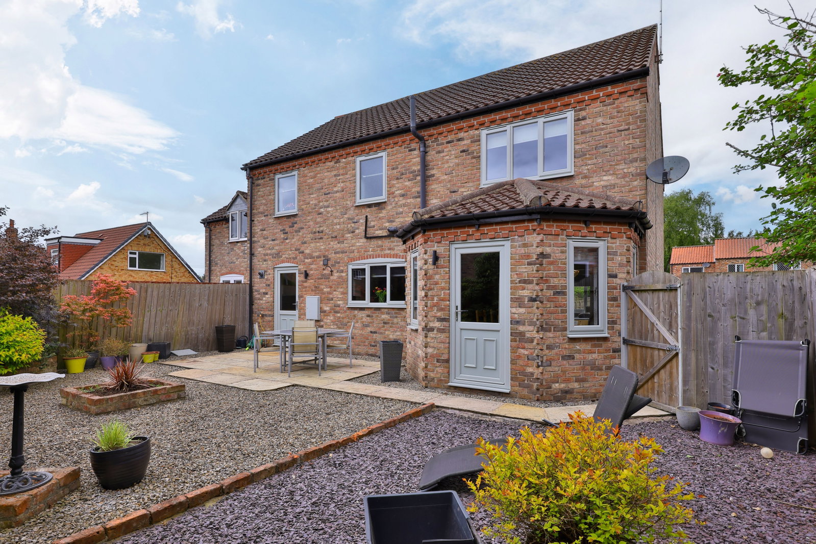 Link Detached House in York