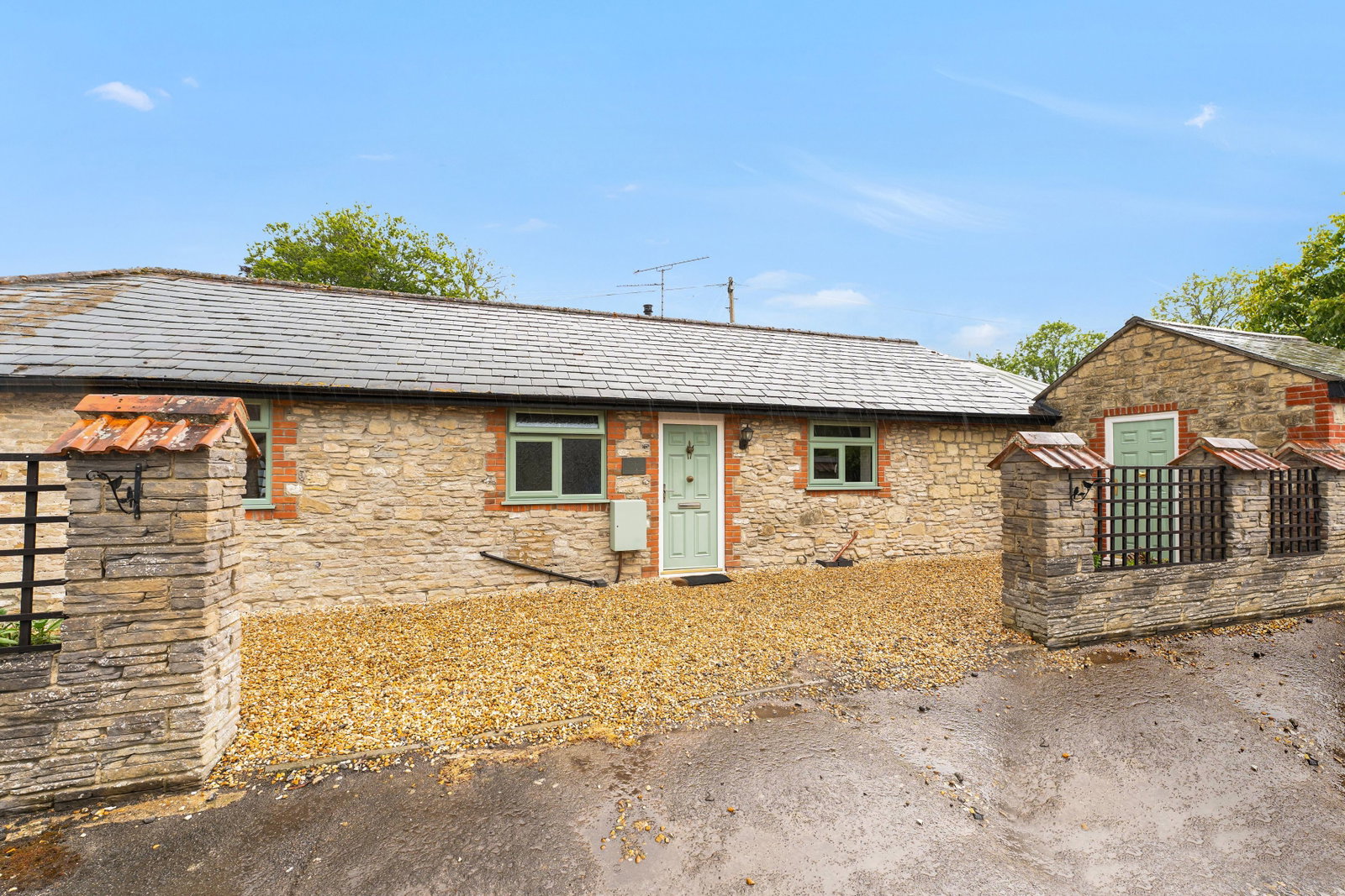 Semi Detached Bungalow in Warminster