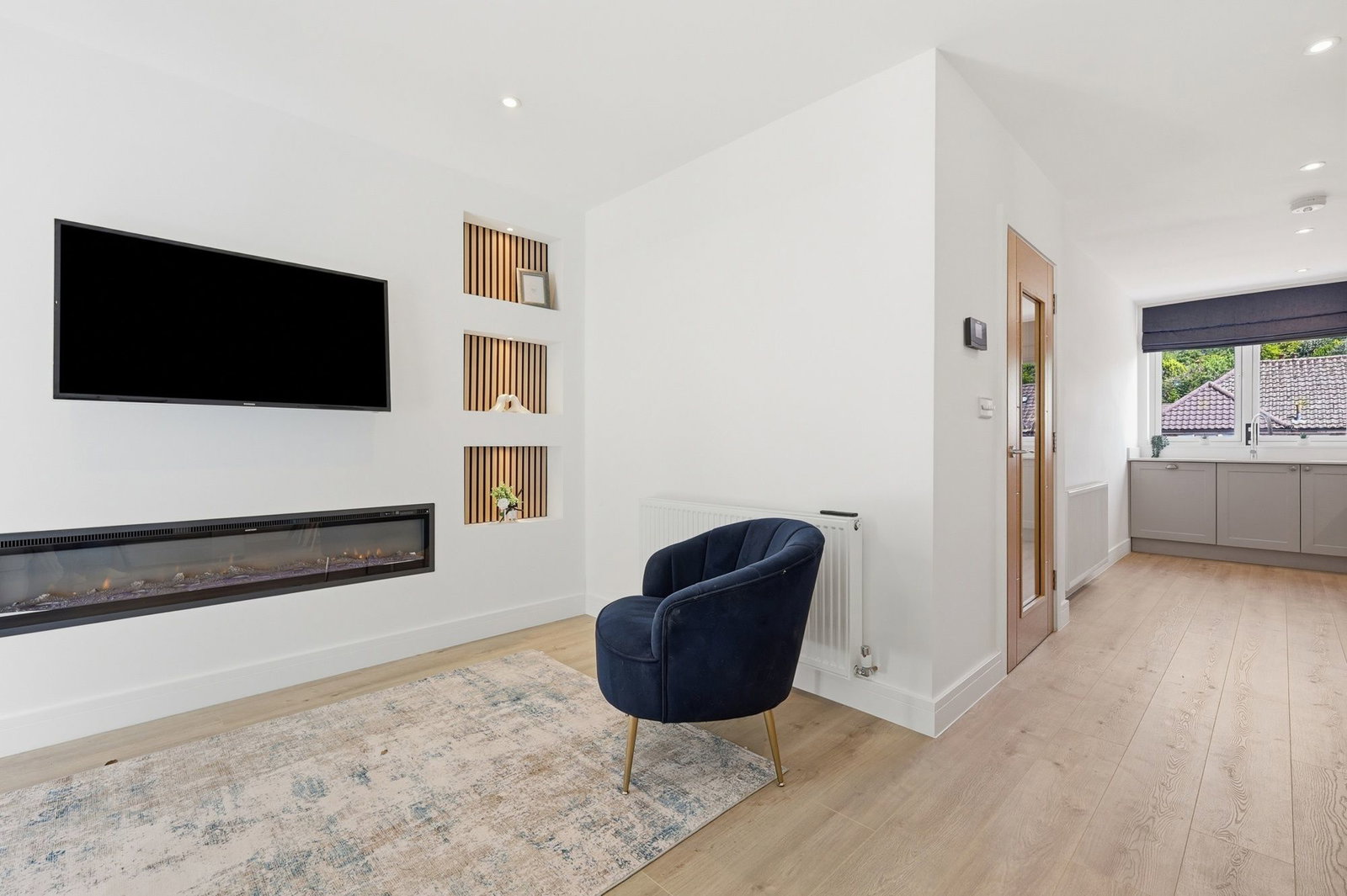 Terraced House for sale in Purley, Elmford Close, Purley, CR8, 1085 m²