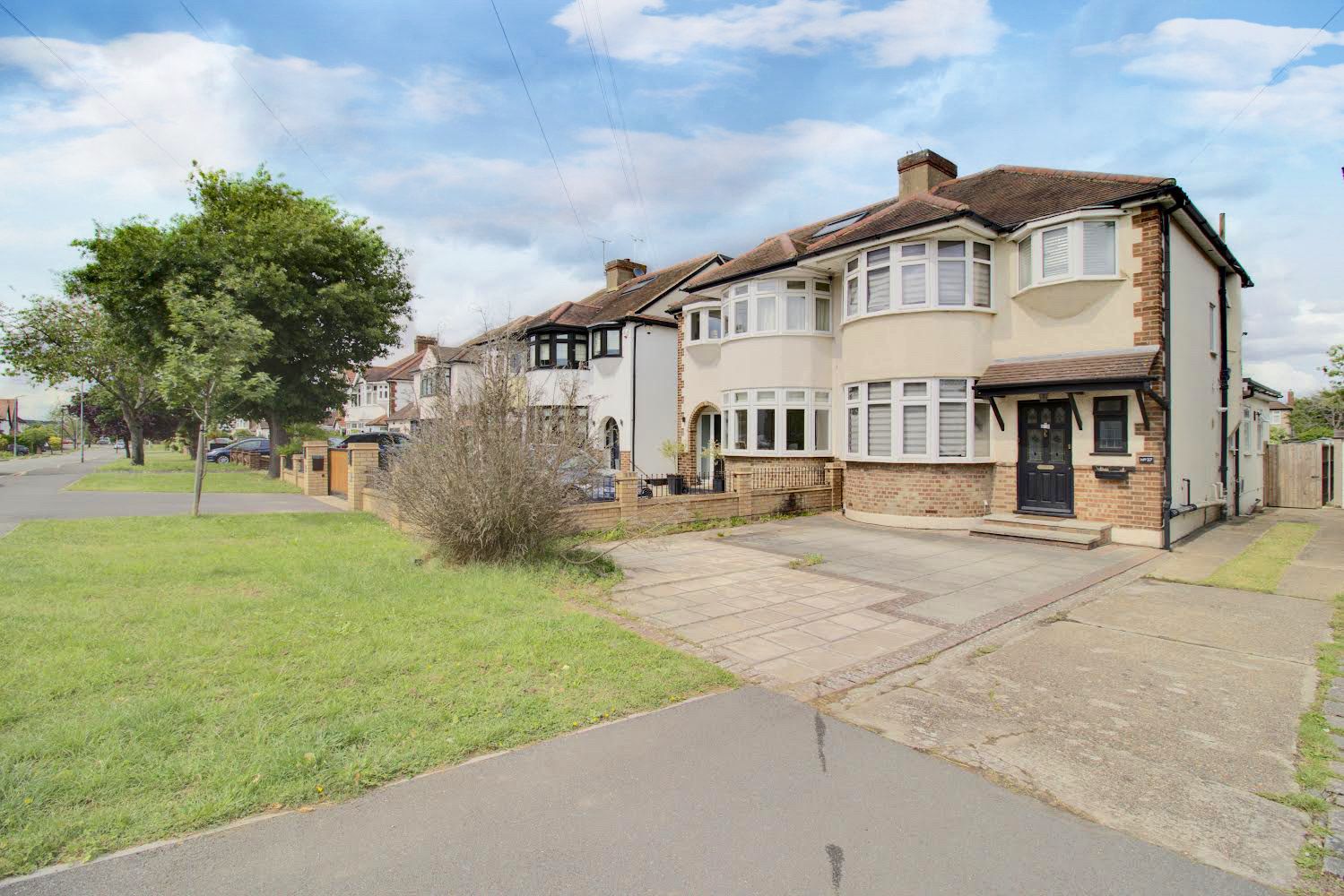 Semi Detached House in Harold Wood