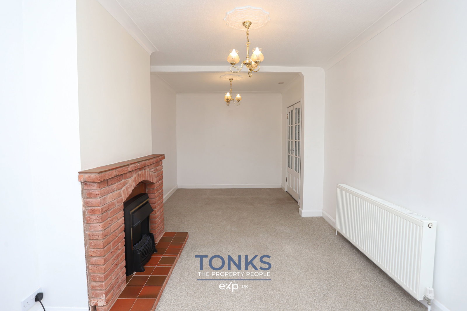 Semi Detached House in Oldbury