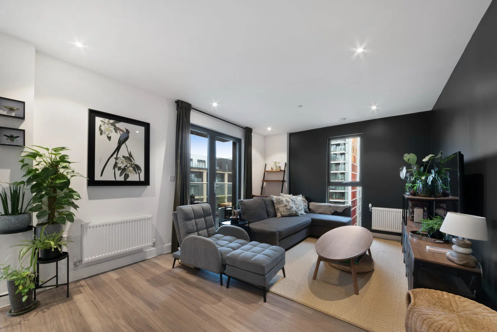 Apartment for sale in London, Causeway House, SW18