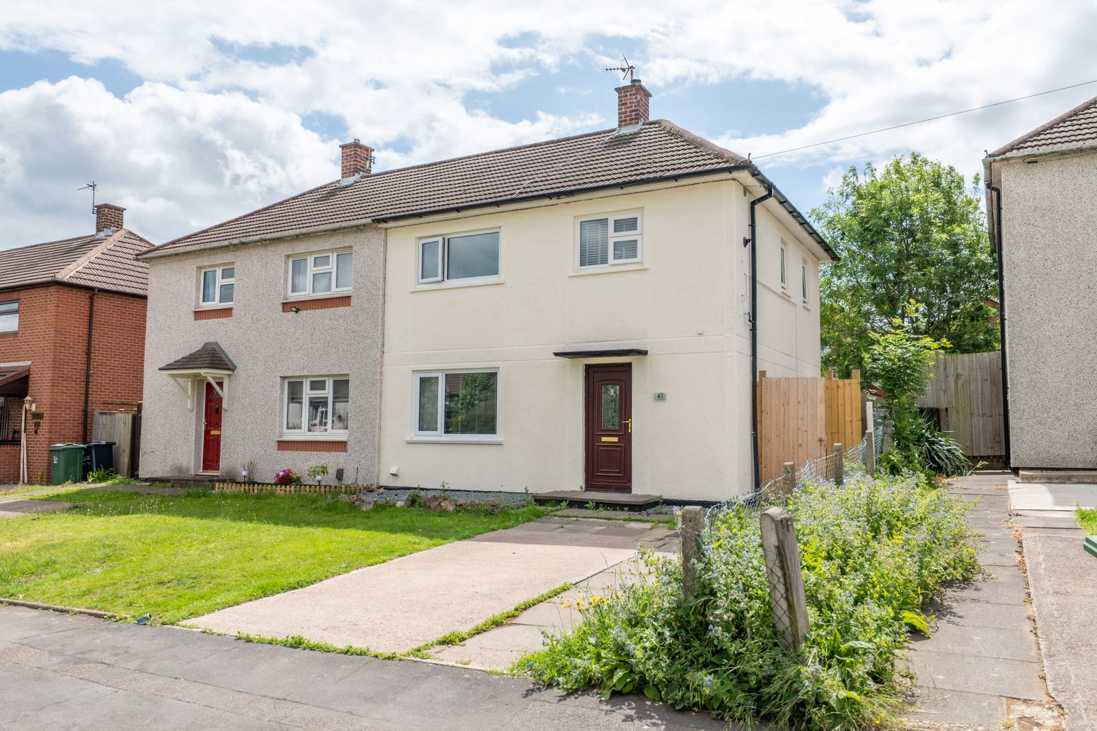 Semi Detached House in Loughborough