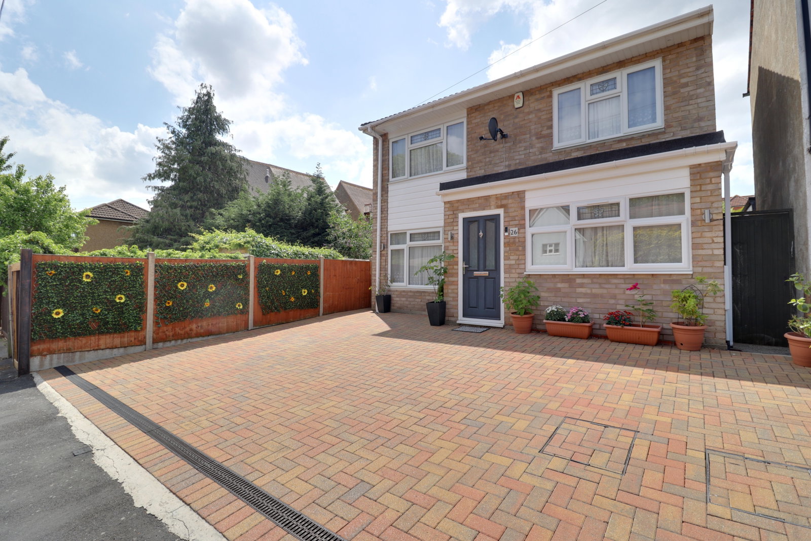 Detached House in Romford