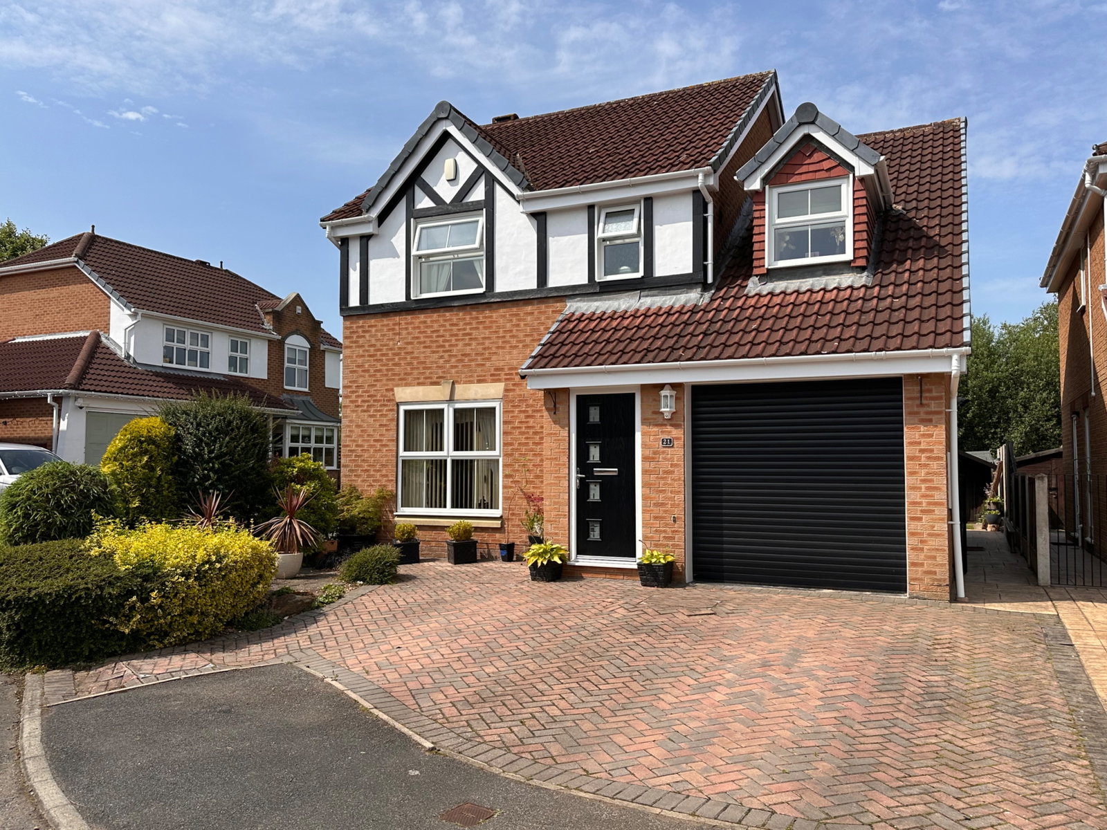 Detached House in Wakefield