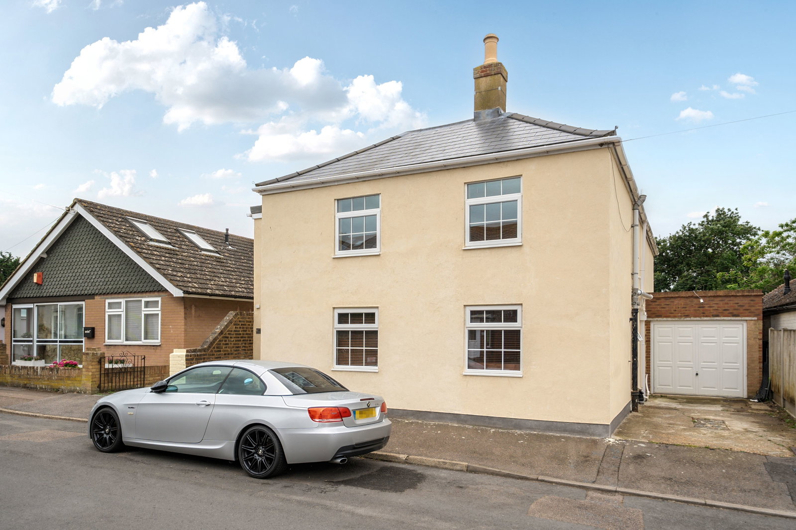 Detached House for sale in Ramsgate, Augustine Road, Minster, Ramsgate, 2077 m²