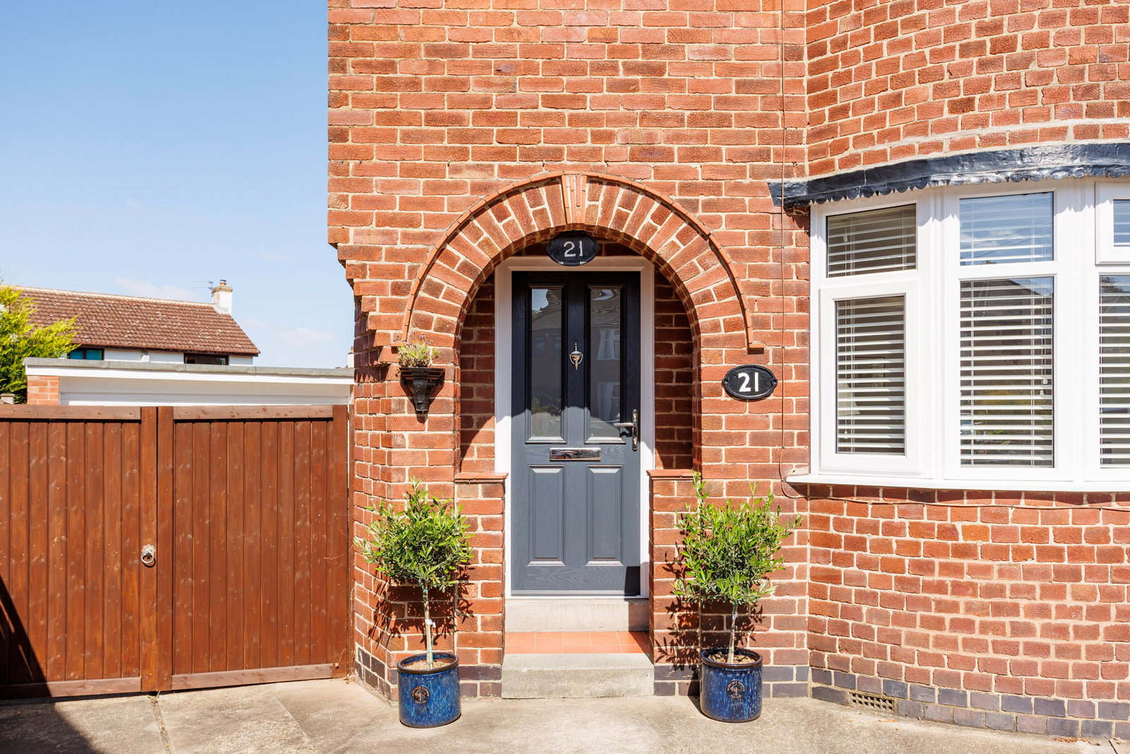 Semi Detached House in York