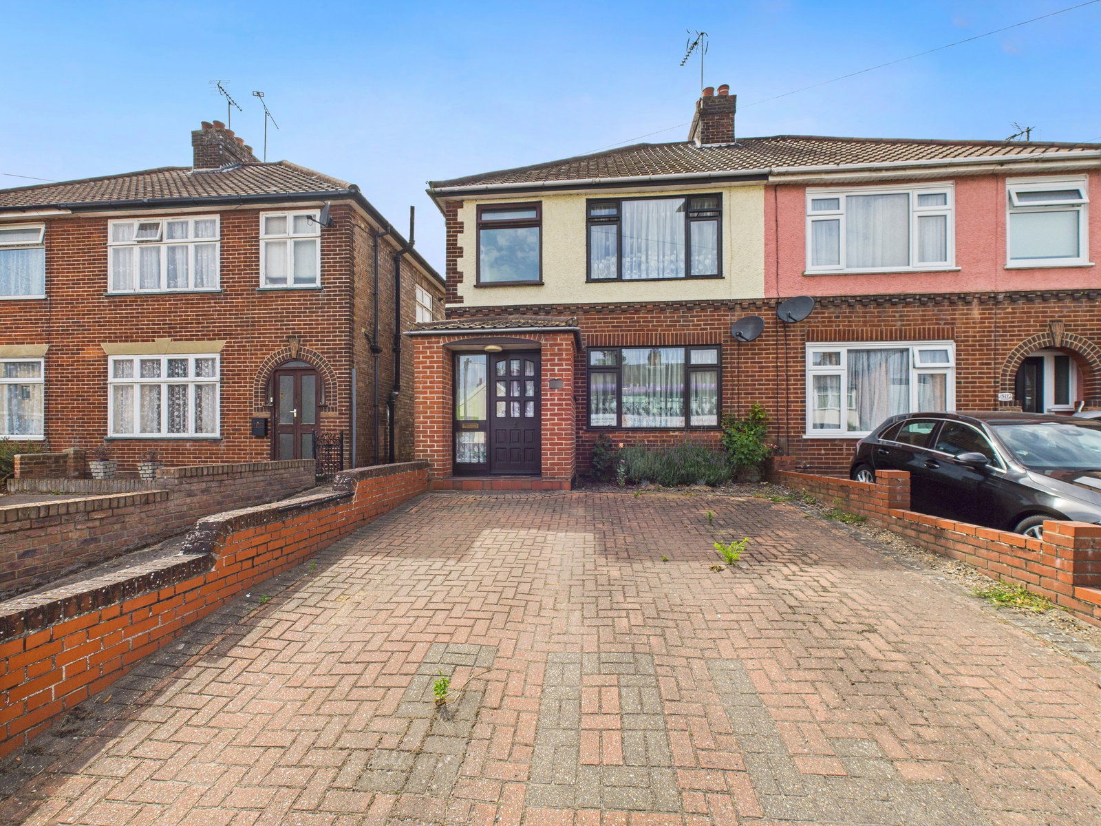 Semi Detached House in Ipswich