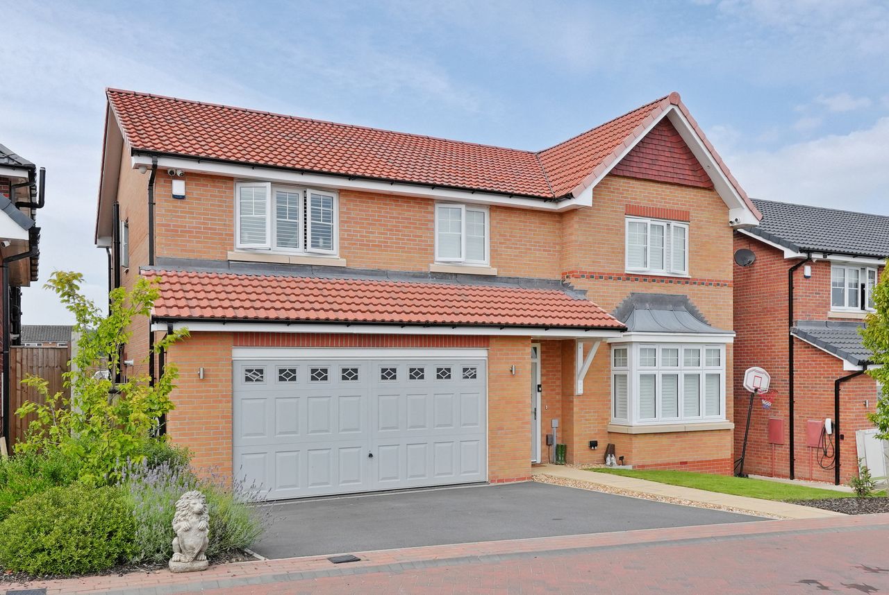 Detached House in Rotherham