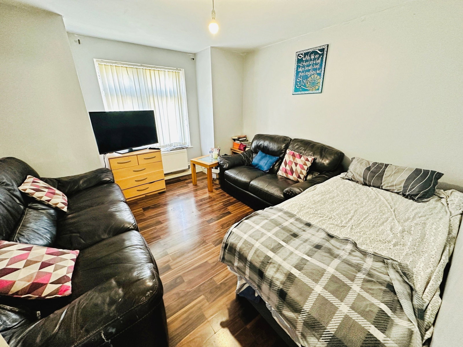 Semi Detached House in Gloucester