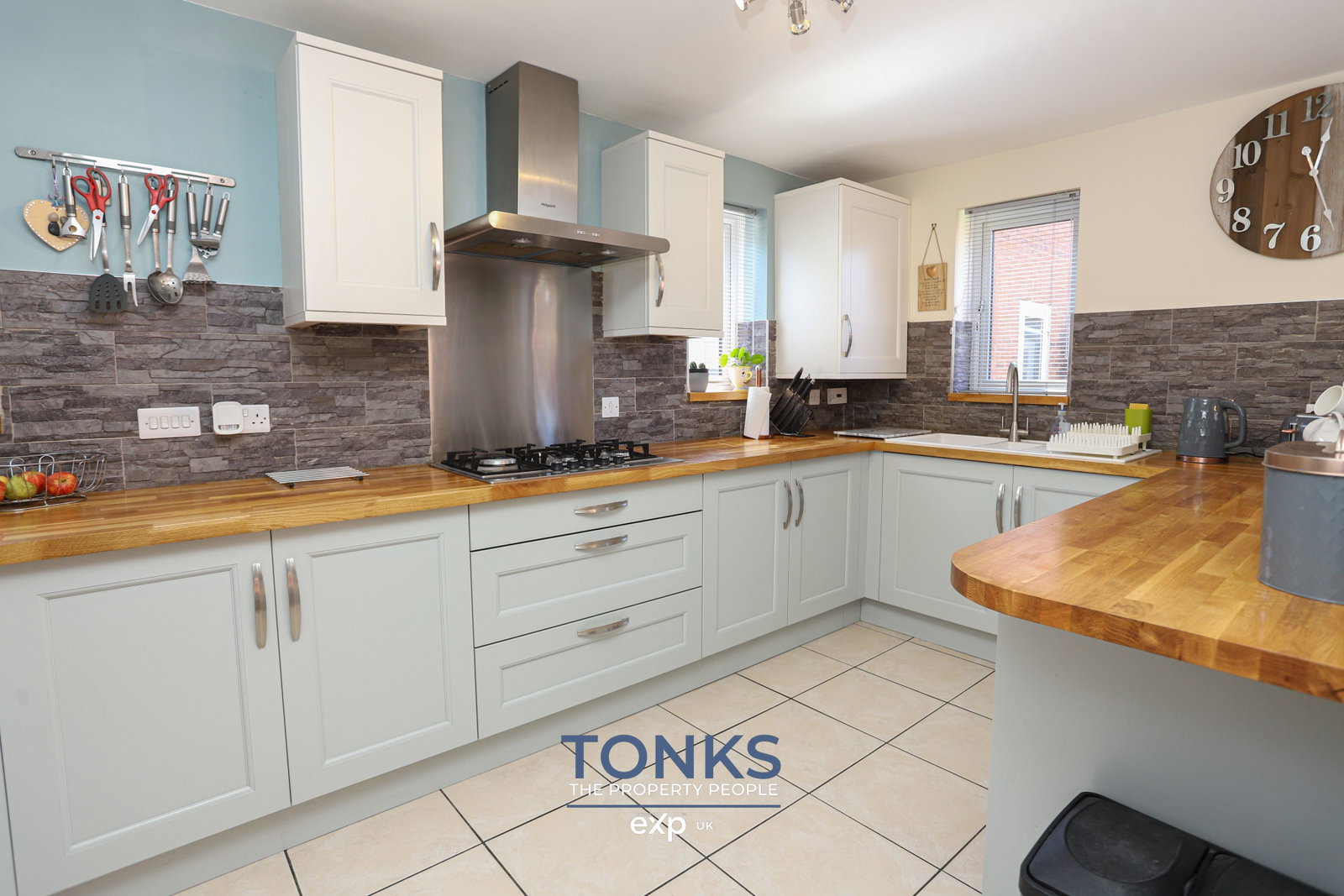Detached House in Cradley Heath