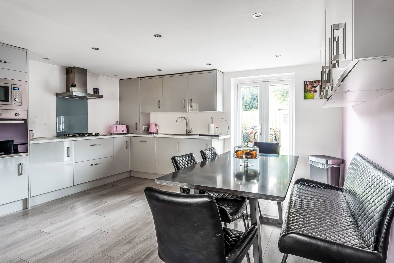Town House in Banstead