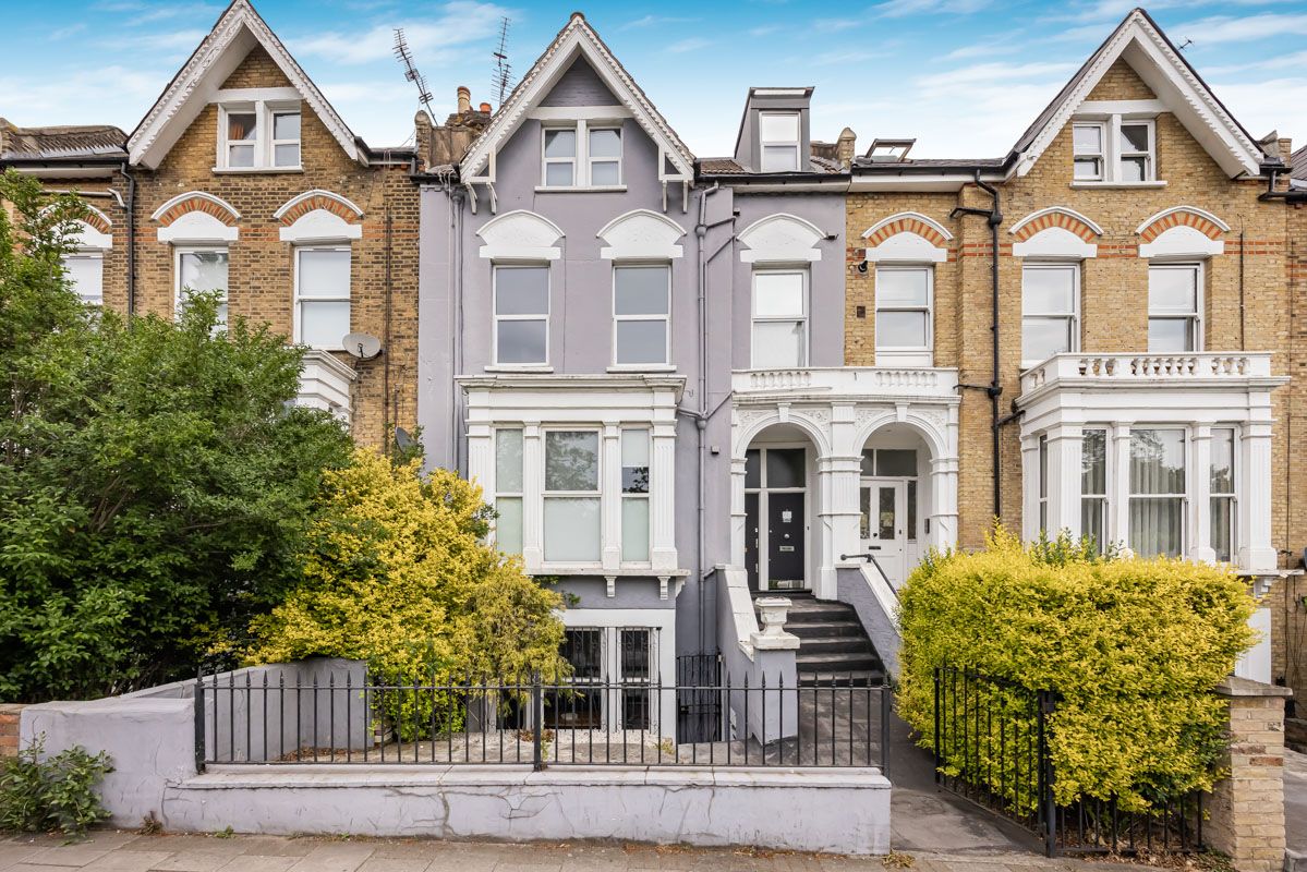 Flat for sale in London, Endymion Road, London, N4, 740 m²