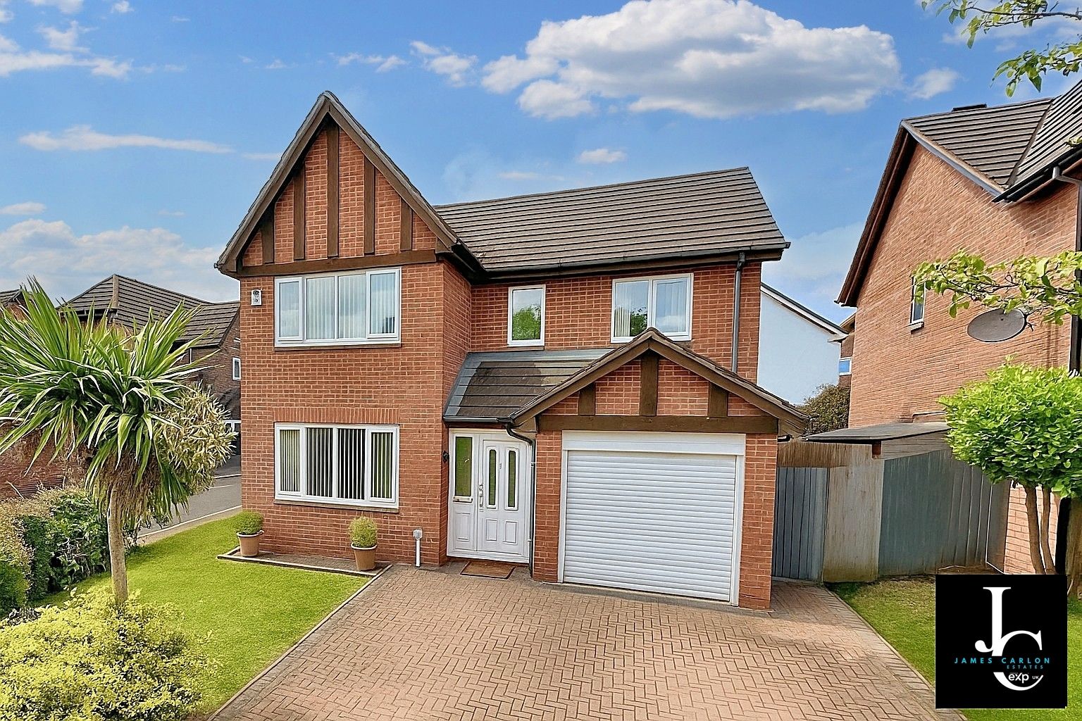 Detached House in Telford