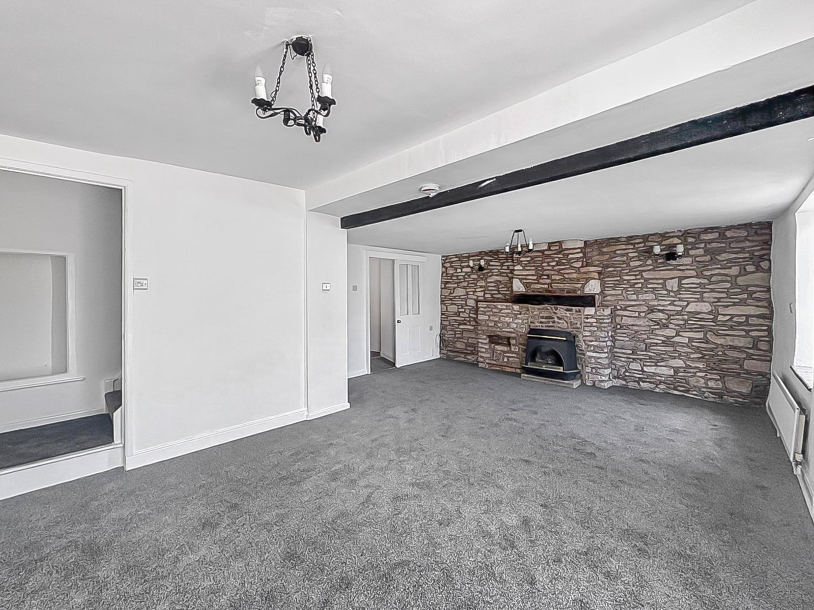 Semi Detached House for sale in Stroud, Nupend, Horsley, Stroud, GL6 0PY