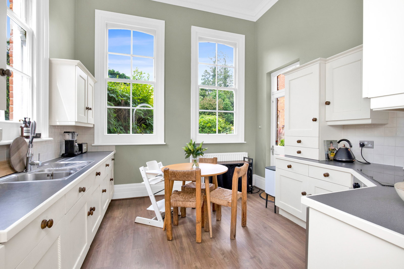 Ground Floor Flat in Cranleigh