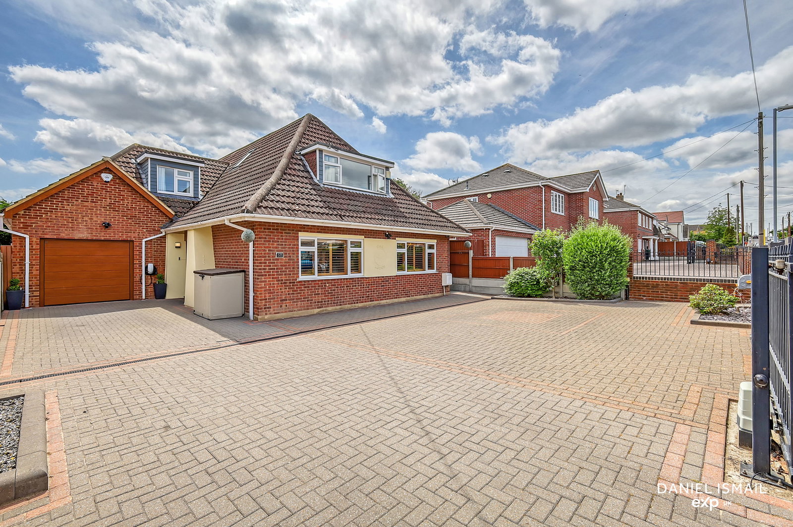 Detached House in Basildon