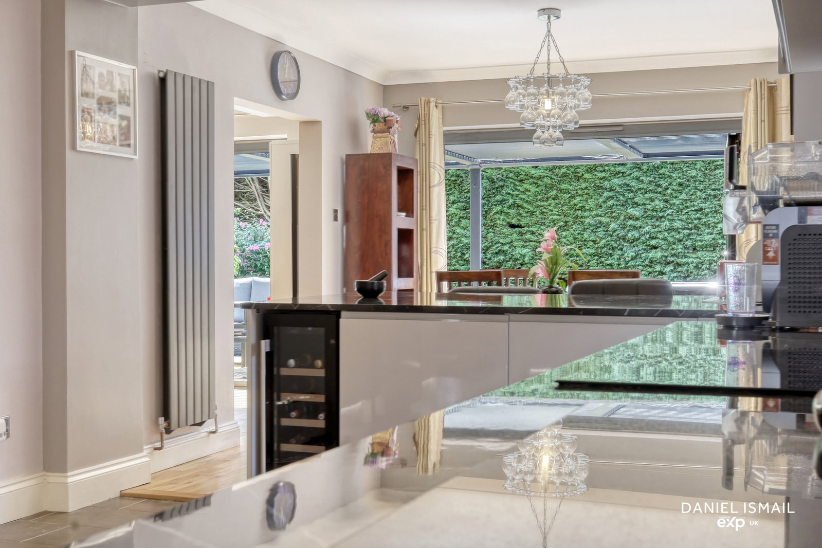 Detached House in Basildon